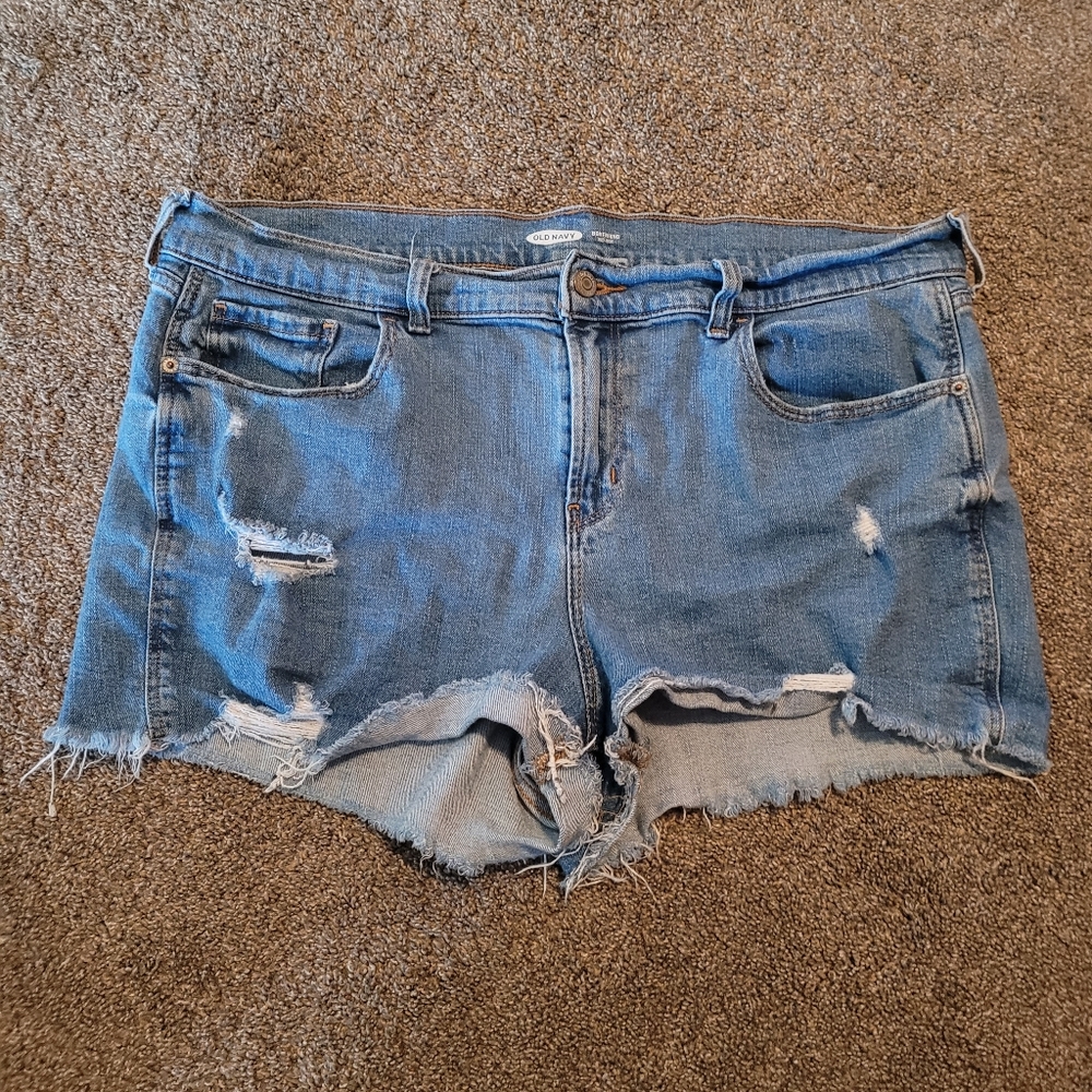 Old Navy boyfriend jean shorts size 14